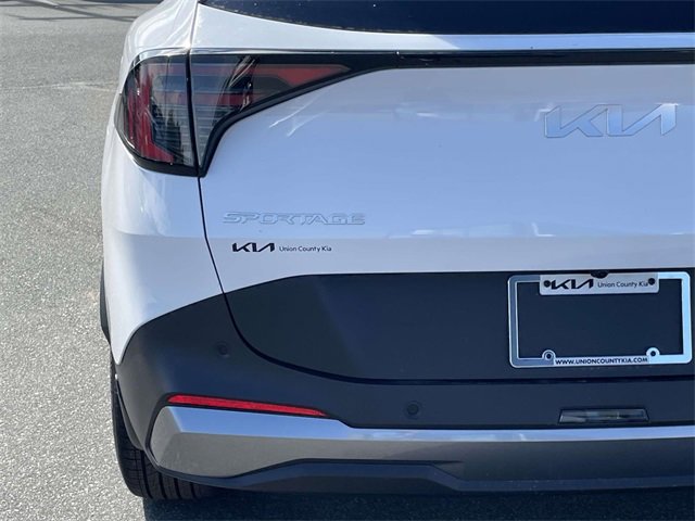 New 2026 Kia Sportage EX image 10