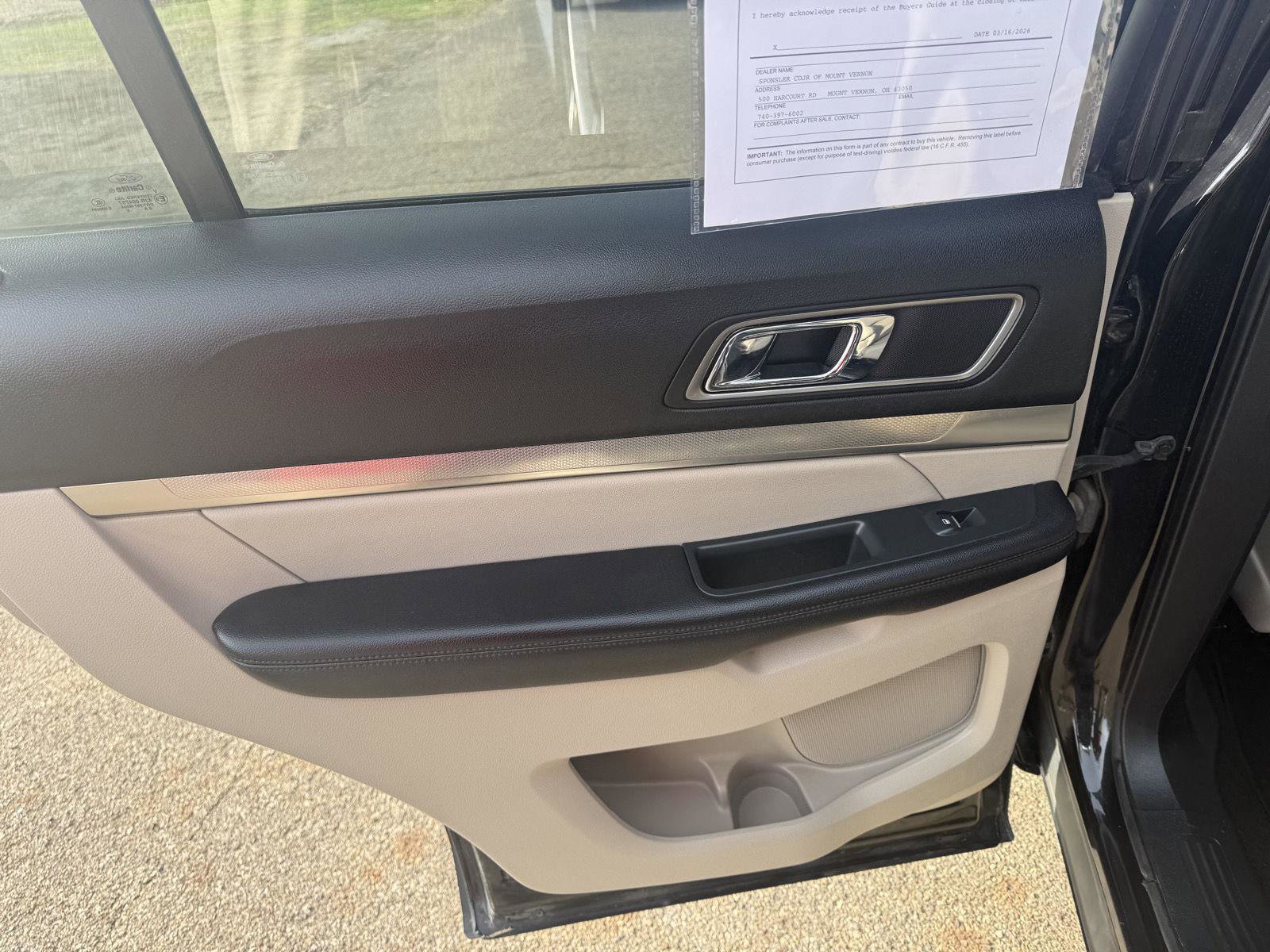 Used 2019 Ford Explorer XLT w/ Equipment Group 202A image 24