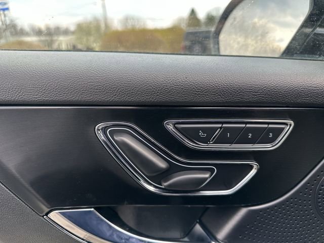 Used 2025 Lincoln Corsair AWD image 16