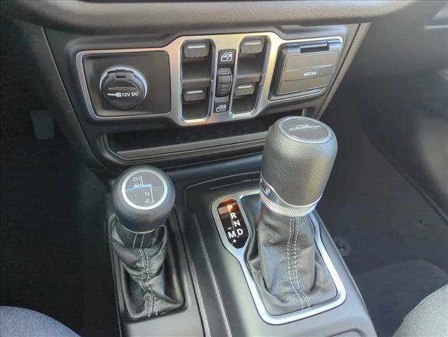New 2026 Jeep Gladiator Sport AWD/4WD image 11