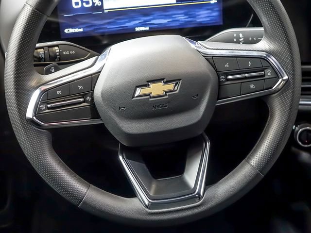 Used 2026 Chevrolet Equinox EV LT FWD image 18