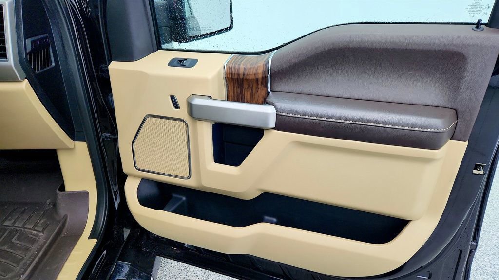 Used 2020 Ford F150 Lariat w/ Equipment Group 502A Luxury image 26