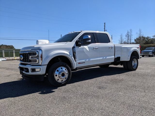 Certified 2024 Ford F450 Limited w/ FX4 Off-Road Package image 8