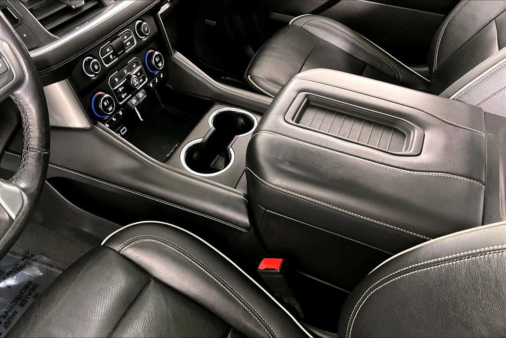 Used 2021 Chevrolet Tahoe Premier w/ Premium Package image 17