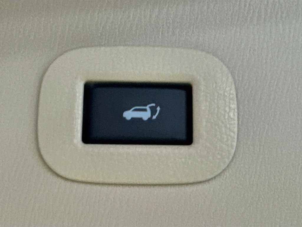 Certified 2022 INFINITI QX80 Sensory w/ Cargo Package RWD image 36