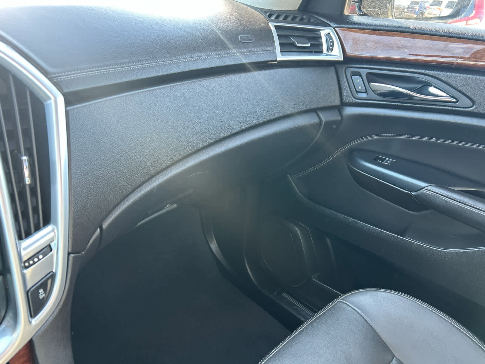 Used 2014 Cadillac SRX Luxury image 42