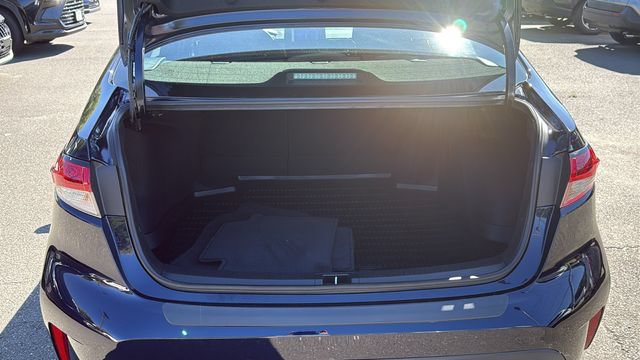 Used 2023 Toyota Corolla LE w/ Carpet Mat Package (TMS) FWD image 25