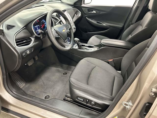Used 2023 Chevrolet Malibu LT image 11