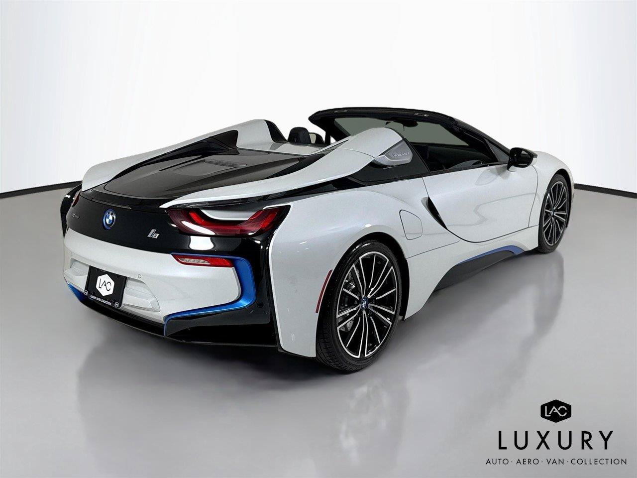 Used 2019 BMW i8 Roadster AWD/4WD image 6