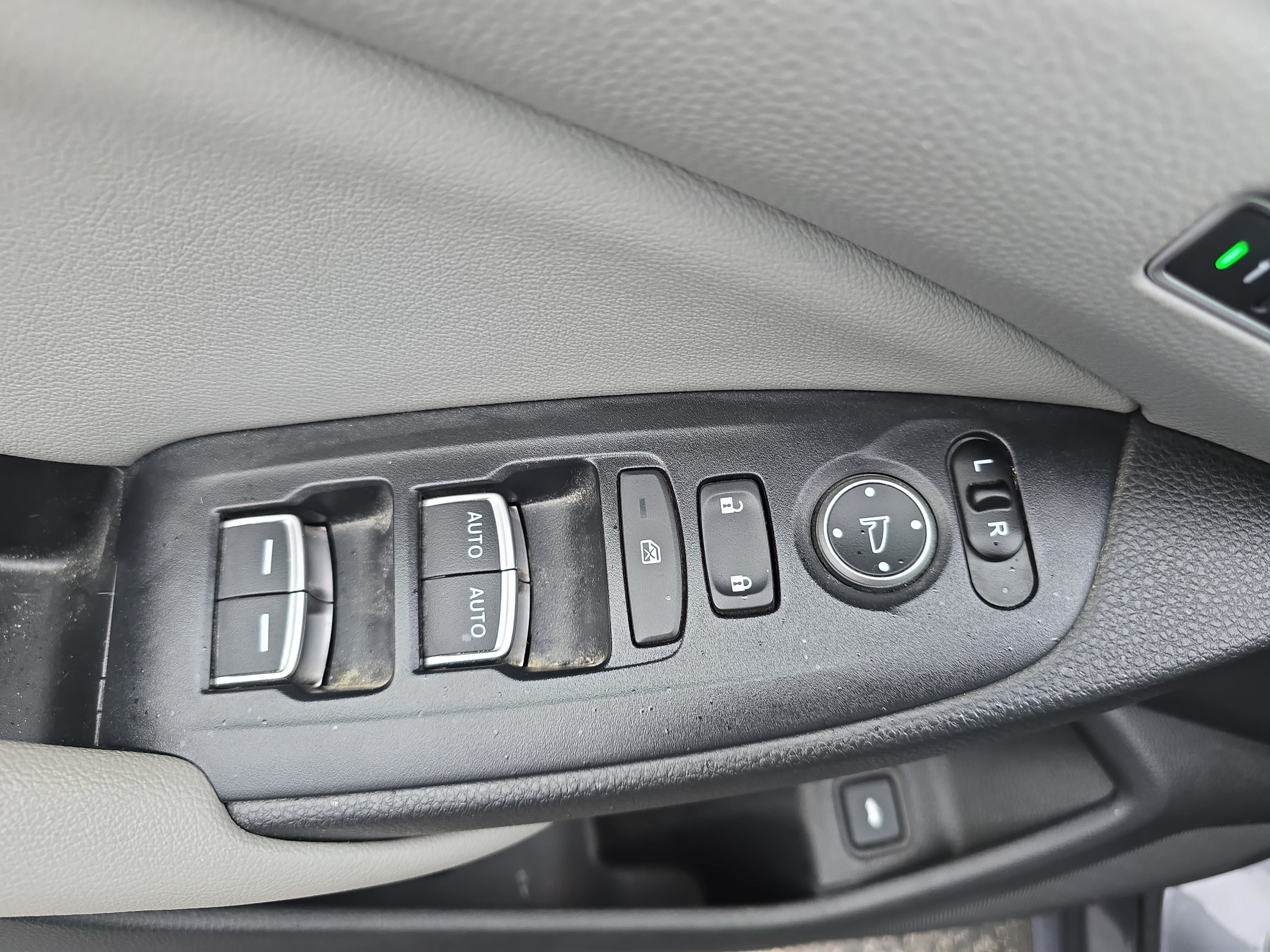 Used 2019 Honda Accord Touring image 26