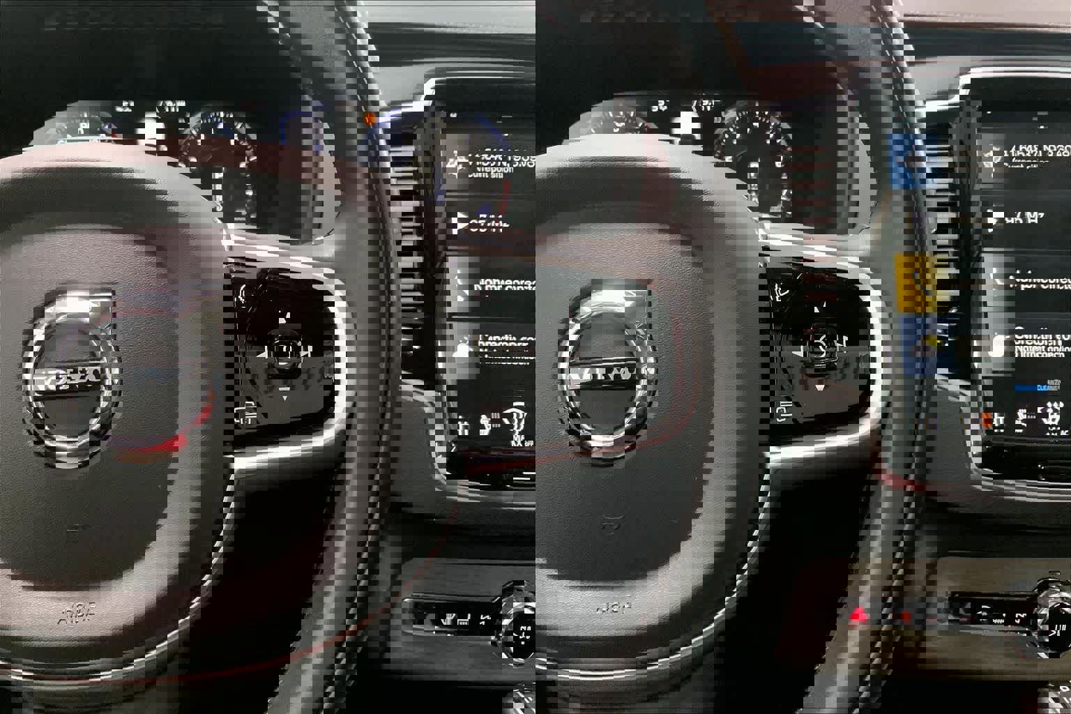 Used 2021 Volvo XC90 T6 Inscription w/ Climate Package image 25