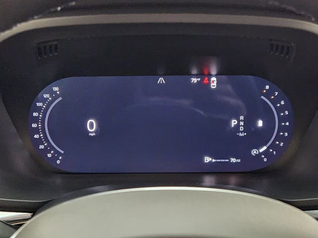 New 2026 Volvo XC60 B5 Plus w/ Protection Package Premier AWD/4WD image 16
