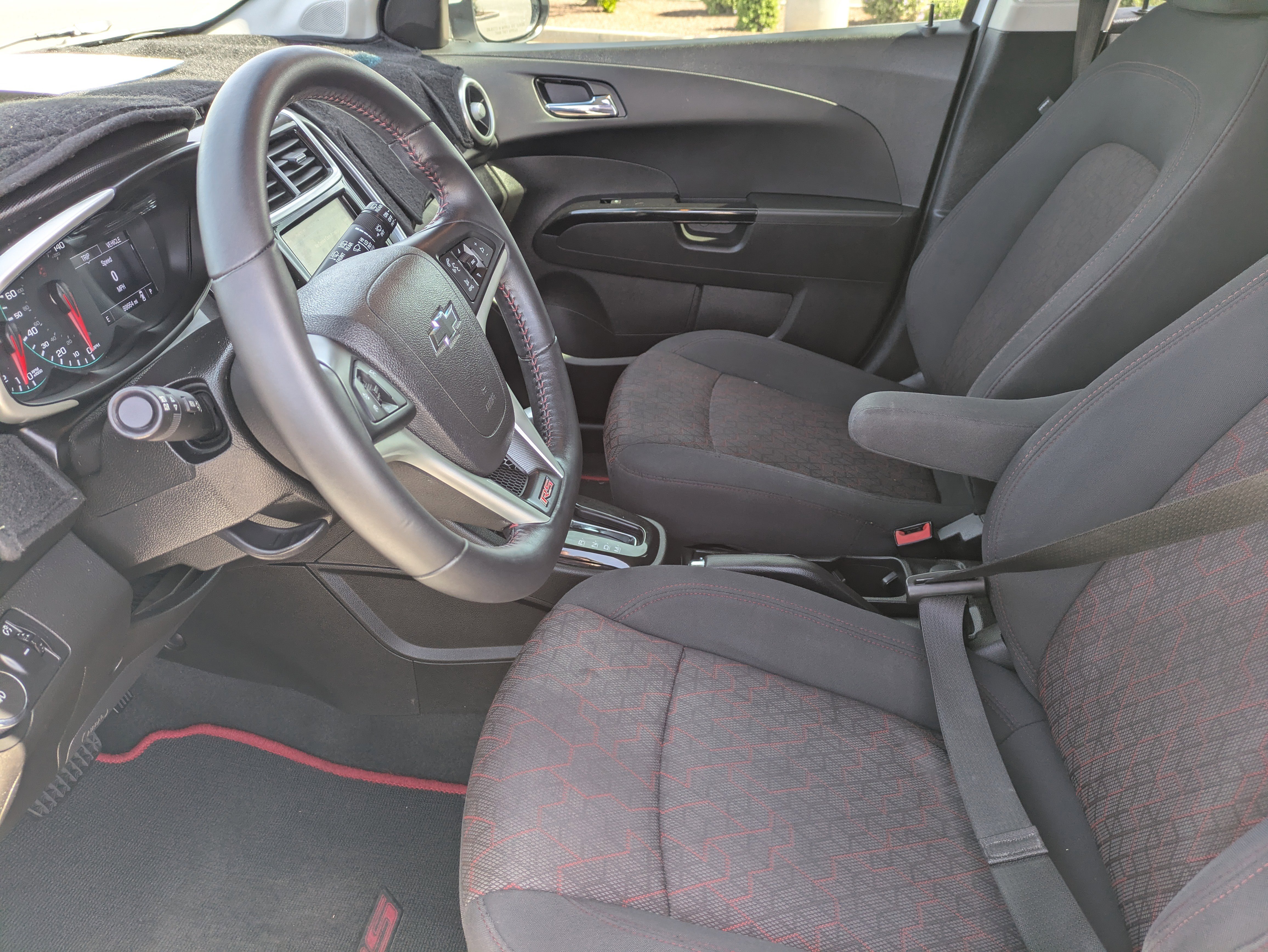 Used 2019 Chevrolet Sonic LT w/ Convenience Package FWD image 25