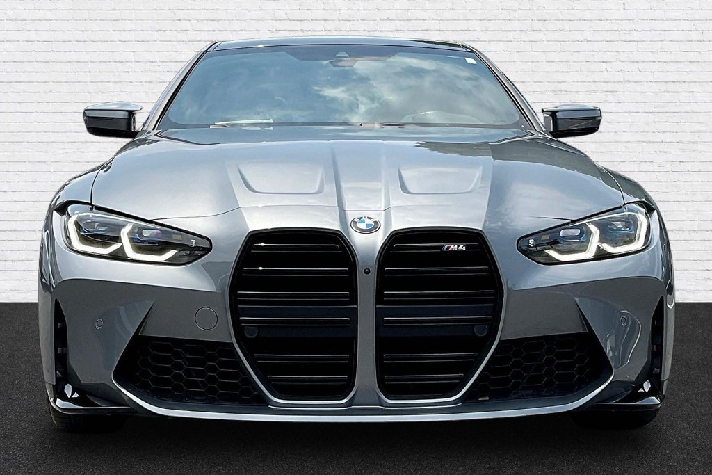 Used 2023 BMW M4 Coupe w/ Executive Package RWD image 2