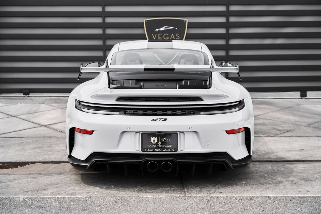 Used 2026 Porsche 911 GT3 w/ Weissach Package RWD image 25