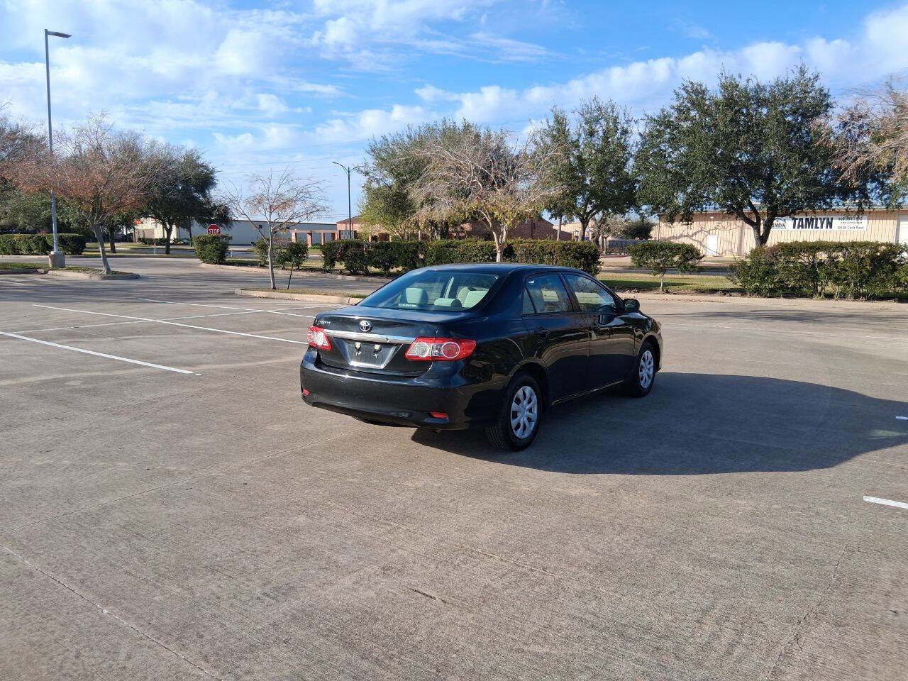 Used 2013 Toyota Corolla L image 6