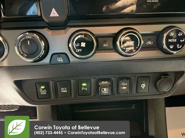 Used 2018 Toyota Tacoma TRD Sport image 20