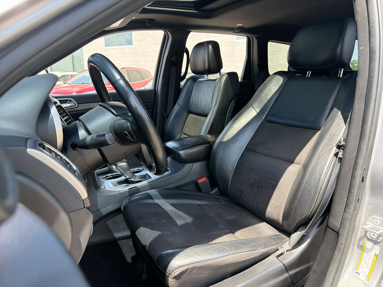 Used 2019 Jeep Grand Cherokee Altitude AWD/4WD image 17