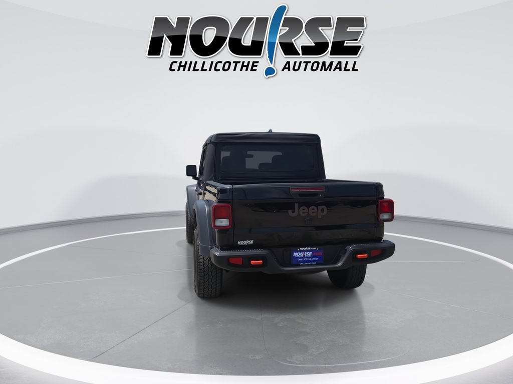 Used 2023 Jeep Gladiator Mojave AWD/4WD image 7