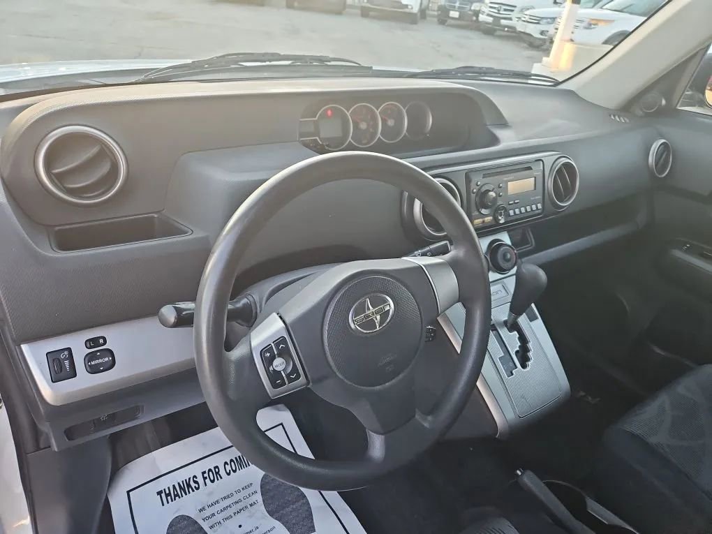 Used 2012 Scion xB image 21