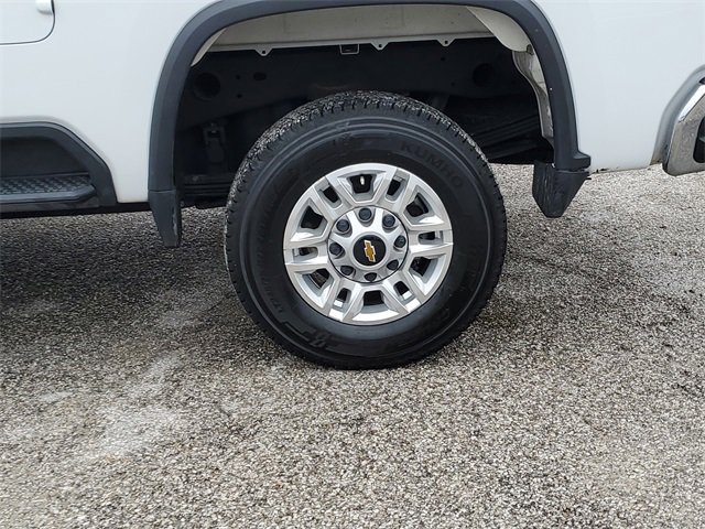 Used 2024 Chevrolet Silverado 2500 LT image 8