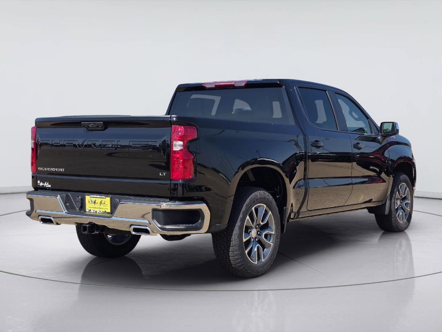 New 2026 Chevrolet Silverado 1500 LT w/ Z71 Off-Road Package AWD/4WD image 5