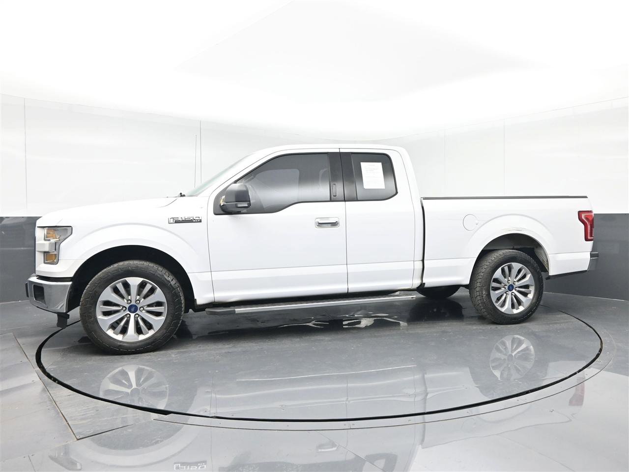 Used 2015 Ford F150 XLT w/ Equipment Group 301A Mid RWD image 8