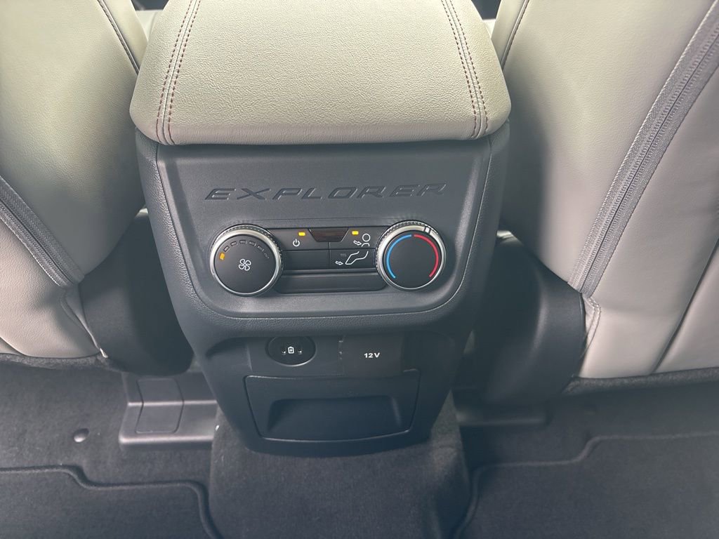 New 2026 Ford Explorer Active w/ Active Comfort Package image 23