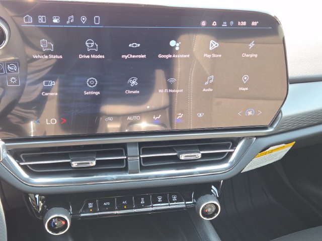 New 2026 Chevrolet Equinox EV LT FWD image 24