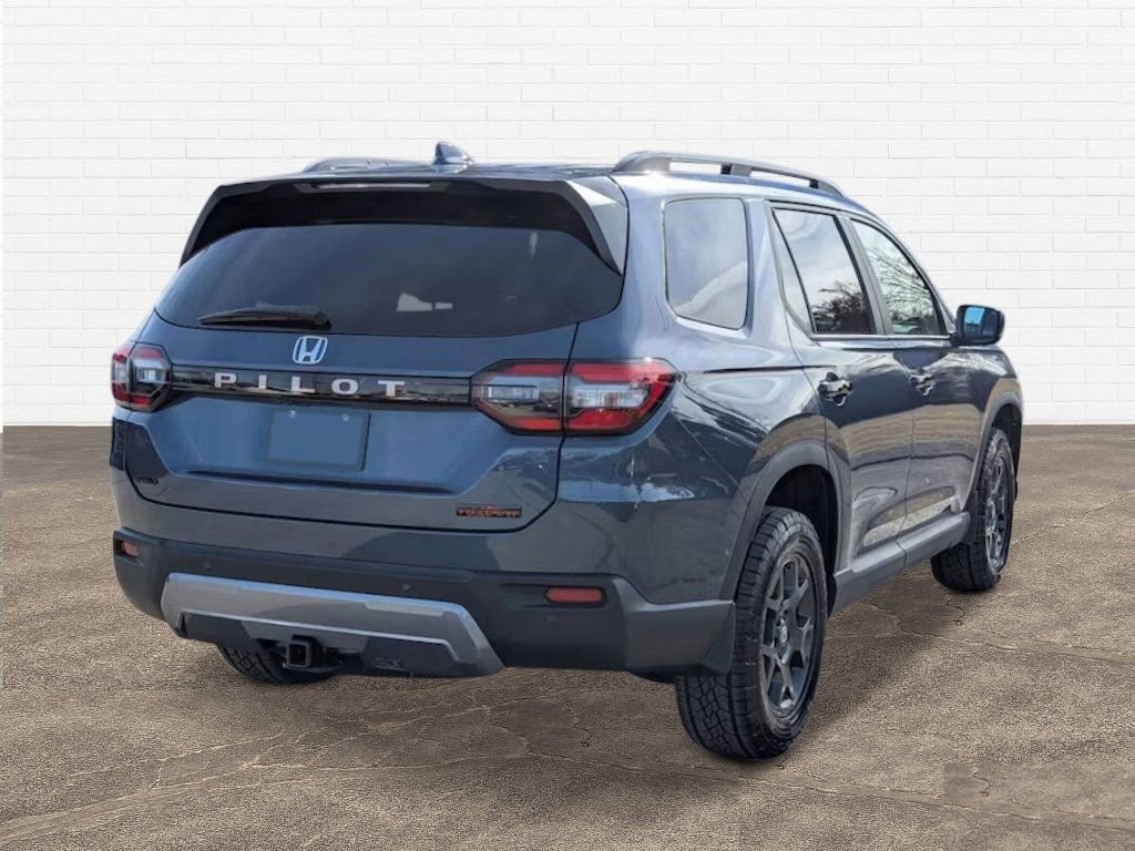 New 2026 Honda Pilot TrailSport image 6