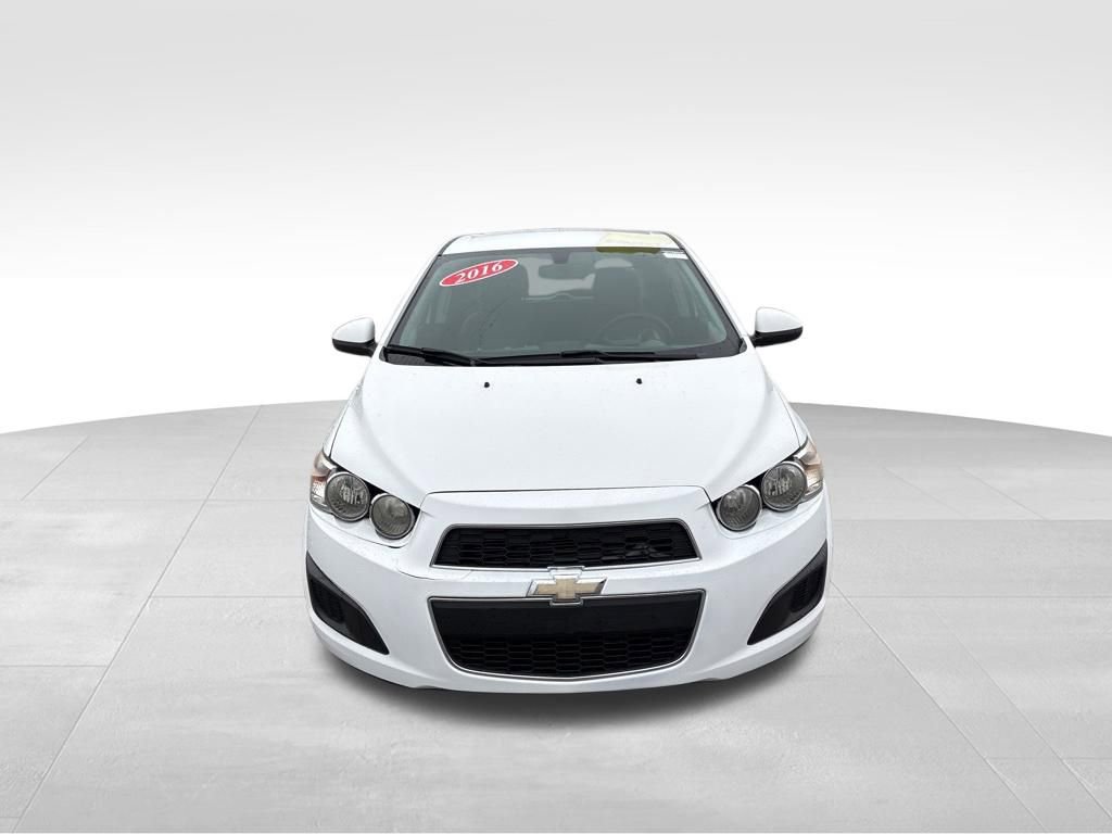 Used 2016 Chevrolet Sonic LS image 2