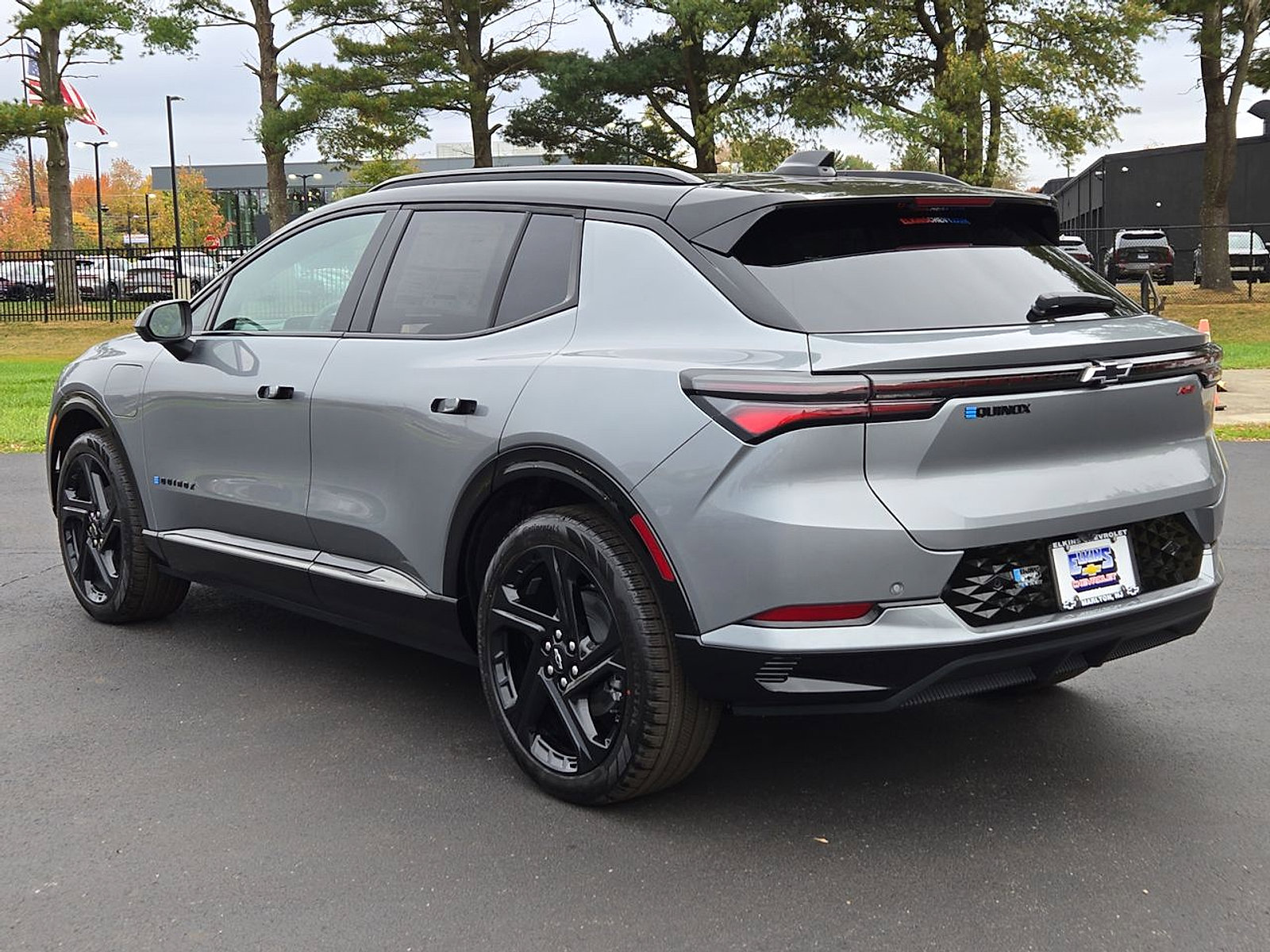 New 2026 Chevrolet Equinox EV RS FWD image 11