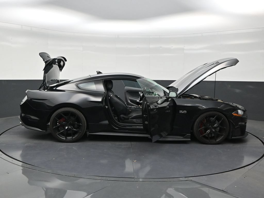 Used 2021 Ford Mustang GT Premium w/ GT Performance Package RWD image 28