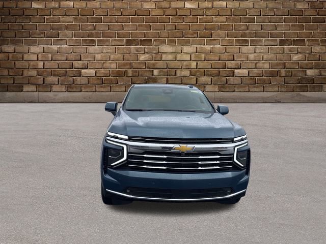 New 2026 Chevrolet Suburban LT image 8