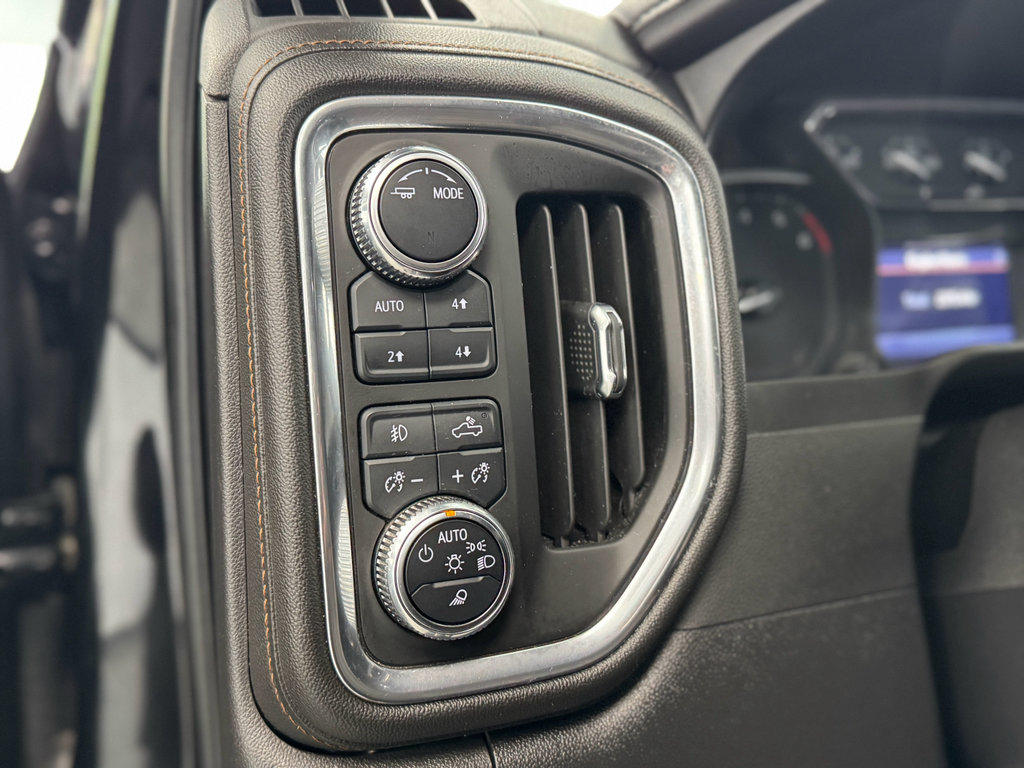 Used 2021 GMC Sierra 1500 AT4 AWD/4WD image 16