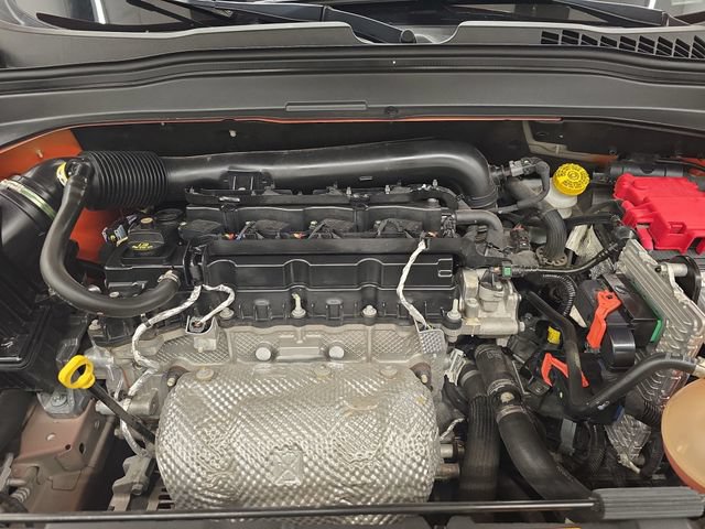 Used 2021 Jeep Renegade Latitude AWD/4WD image 34