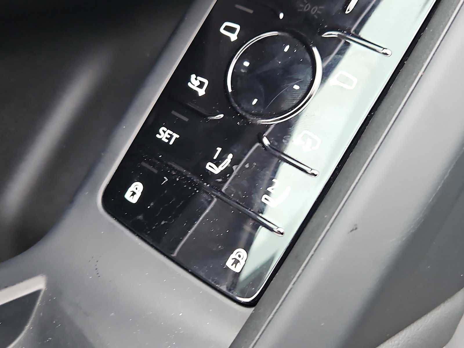 New 2025 Audi Q5 Premium Plus image 14