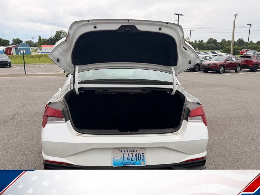 Used 2021 Hyundai Elantra SEL FWD image 6