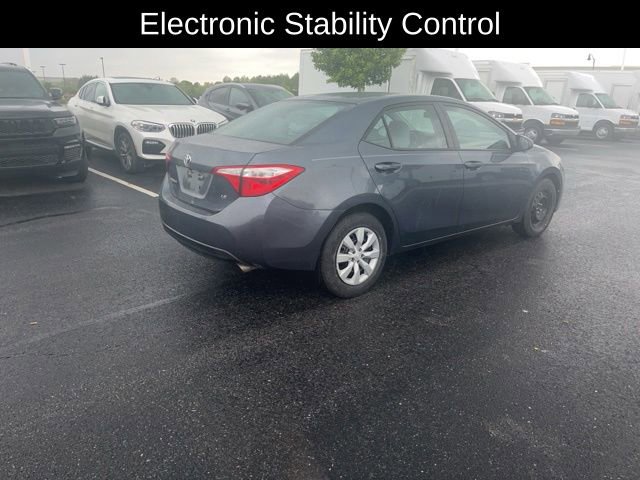 Used 2016 Toyota Corolla LE FWD image 3