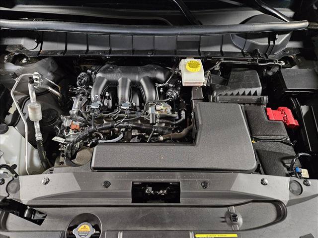 Used 2025 Nissan Pathfinder Platinum AWD/4WD image 22