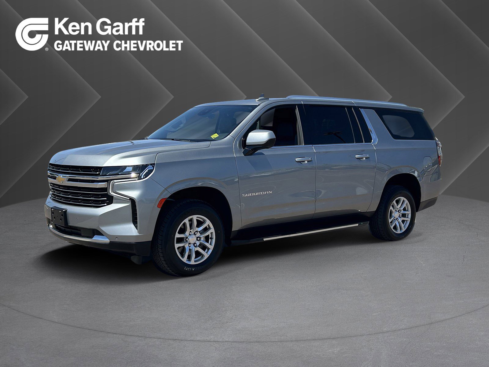 Certified 2024 Chevrolet Suburban LT image 1