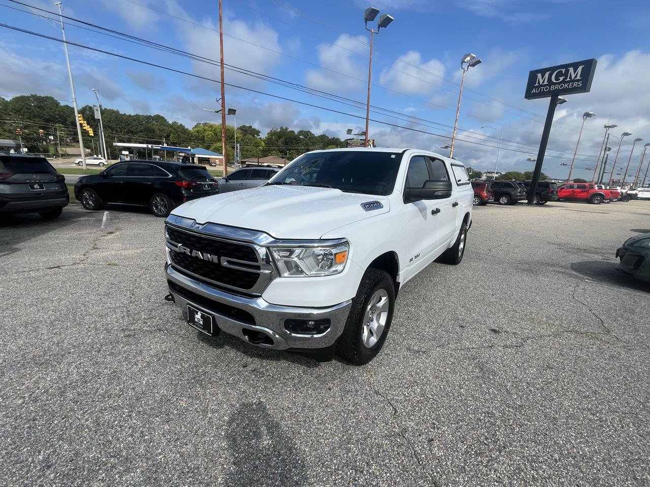 Used 2023 RAM 1500 Lone Star w/ Trailer Tow Group AWD/4WD image 8