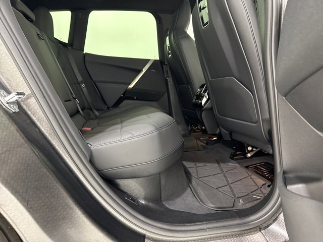 Used 2025 BMW iX xDrive50 w/ Sport Package image 23