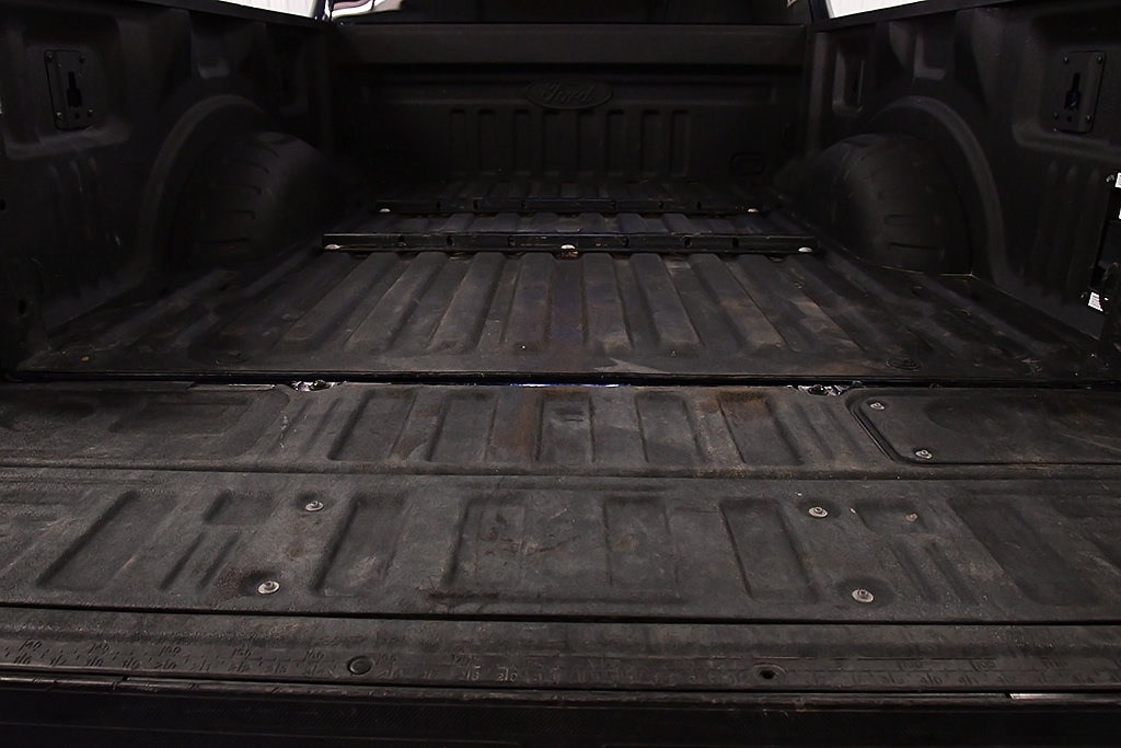 Used 2023 Ford F250 XLT w/ XLT Premium Package AWD/4WD image 11