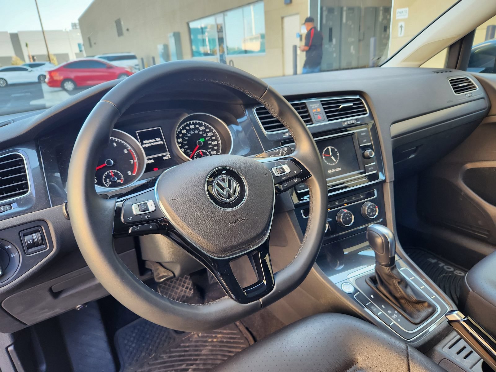 Used 2021 Volkswagen Golf 4-Door FWD image 6