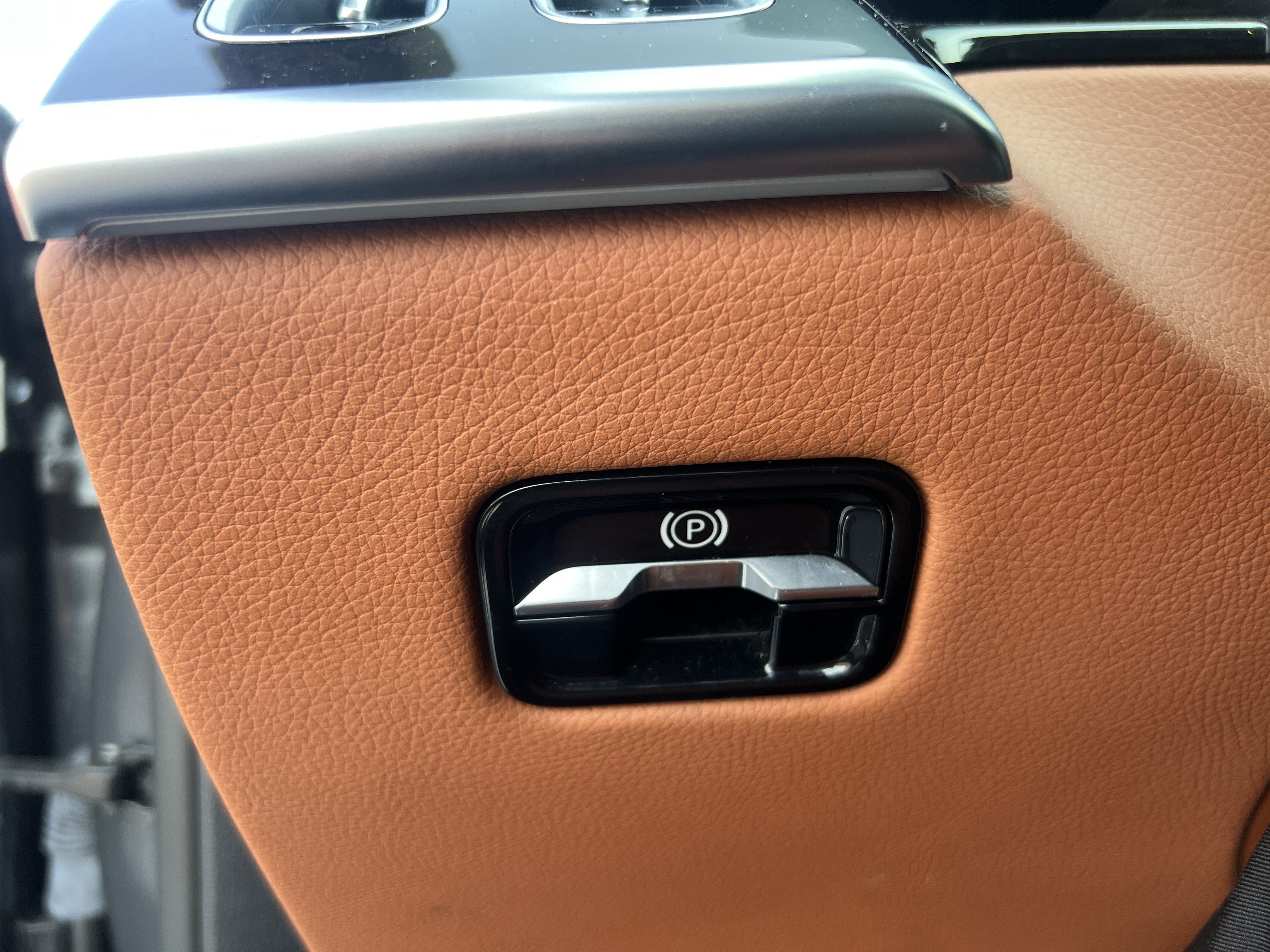 Certified 2022 Mercedes-Benz S 500 4MATIC image 17