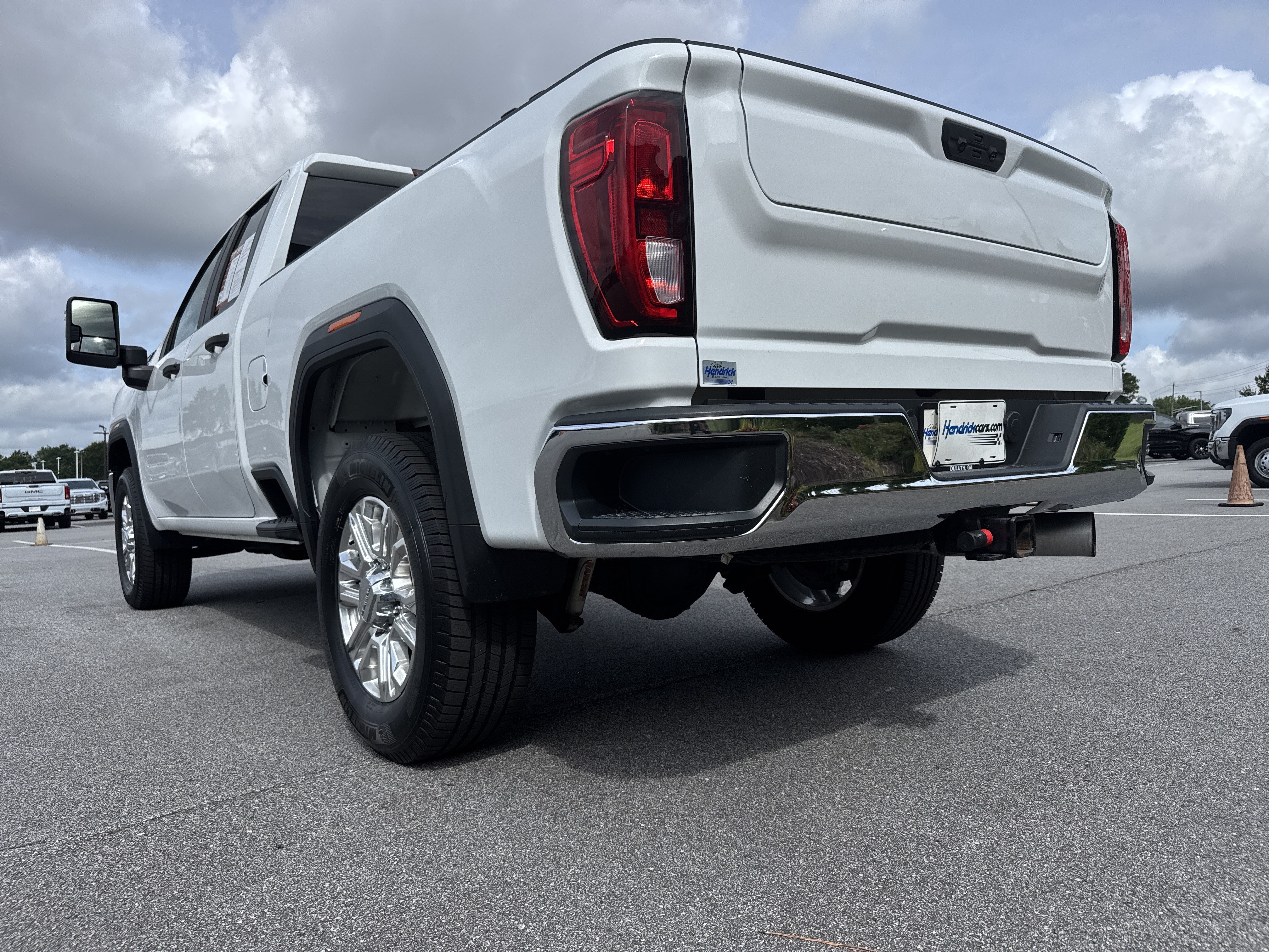Used 2020 GMC Sierra 2500 4x4 Double Cab w/ Gooseneck/5TH Wheel Package image 8