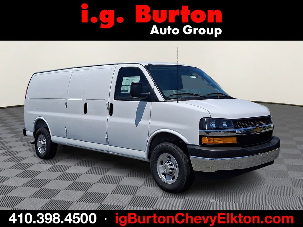 New 2026 Chevrolet Express 2500 Extended w/ Driver Convenience Package RWD image 1