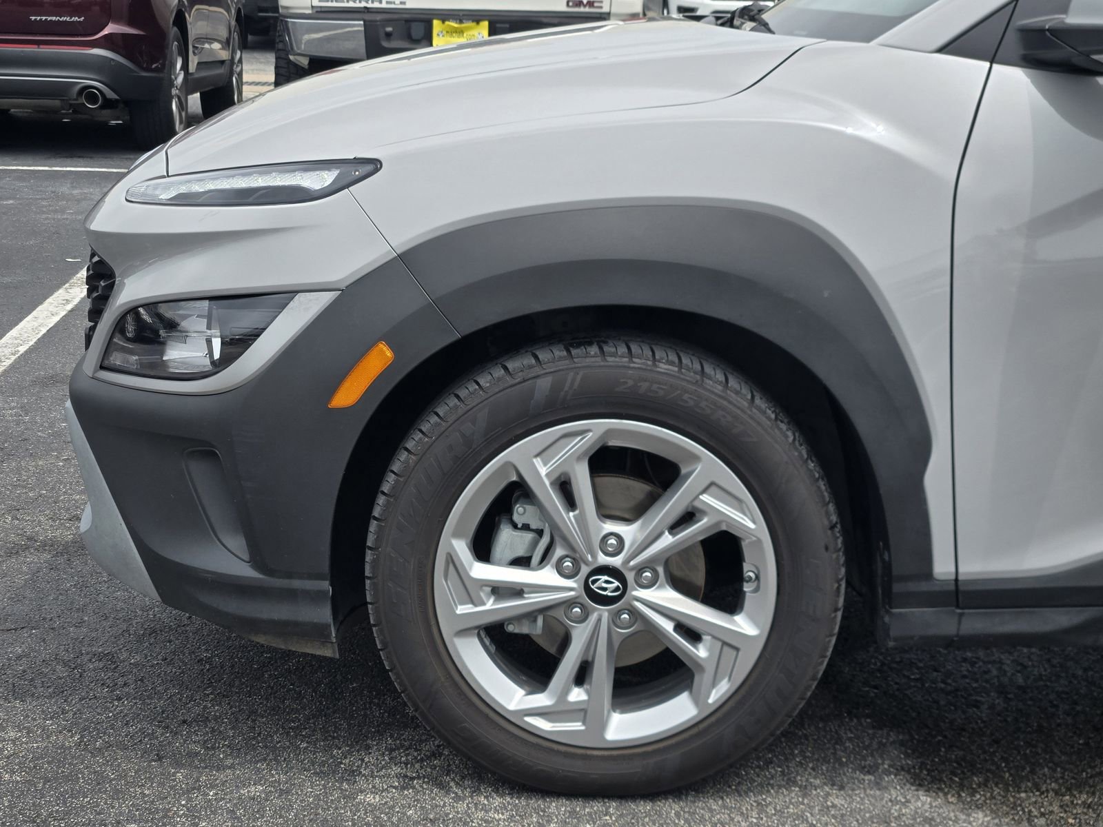 Used 2023 Hyundai Kona SEL FWD image 9