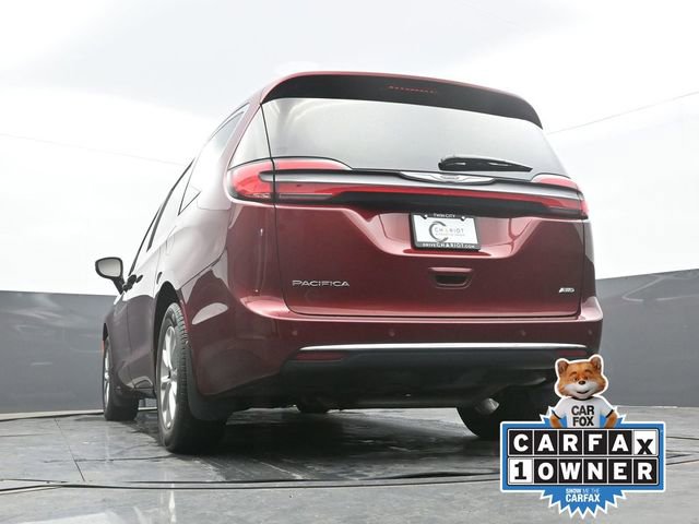 Used 2023 Chrysler Pacifica Touring-L image 55